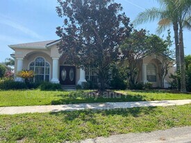 13744 Crystal River Dr in Orlando, FL - Building Photo