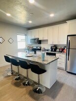 128 Cohassett St, Unit 2