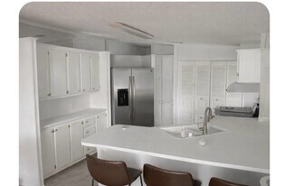 1715 Douglas Ave in Kissimmee, FL - Building Photo