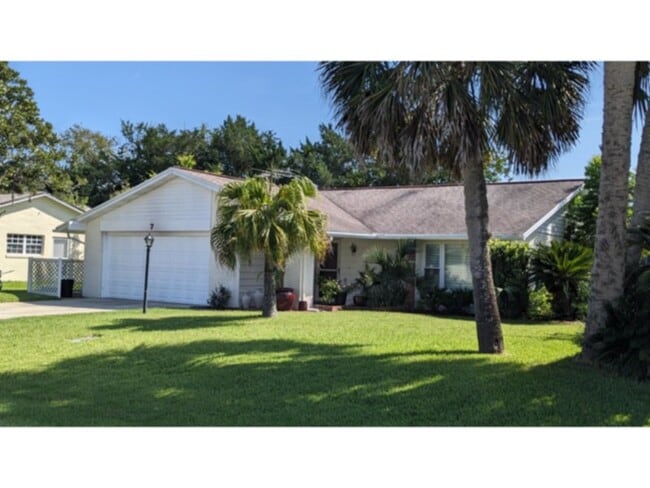 property at 7 Cooper Ln