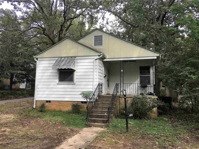 property at 1601 S Pierce St