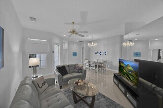 615 SW St Thomas Cove in Port St. Lucie, FL - Building Photo - Building Photo