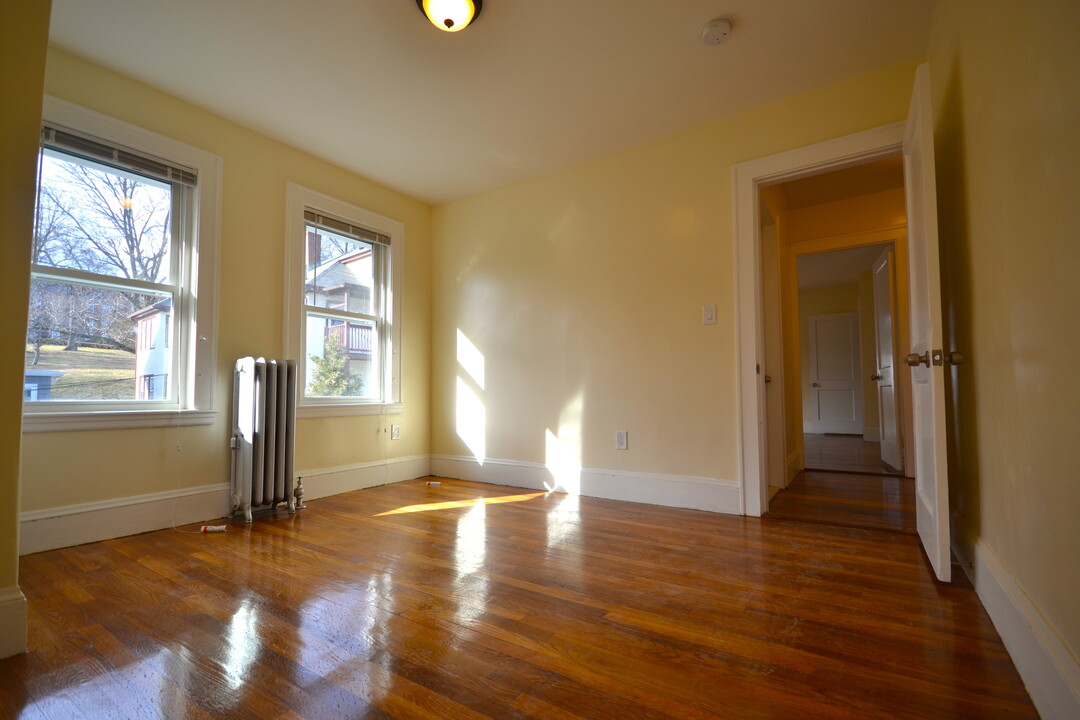 10 Trapelo St, Unit 4 in Boston, MA - Building Photo