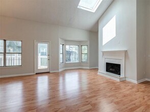 506 Mill Pond Rd in Roswell, GA - Building Photo - Building Photo