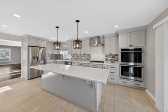 15334 Larkspur Ln in Orland Park, IL - Building Photo - Building Photo