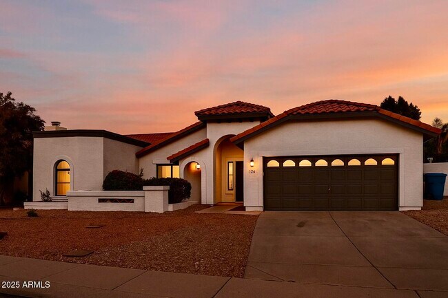 16015 N 10th St in Phoenix, AZ - Building Photo - Building Photo