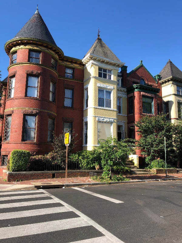 property at 902 Westminster St NW