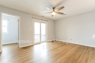 534B Willow Turn in Mount Laurel, NJ - Building Photo - Building Photo