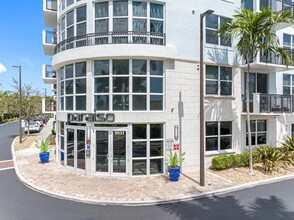 Paraiso at Fountain Square in Miami, FL - Foto de edificio - Building Photo