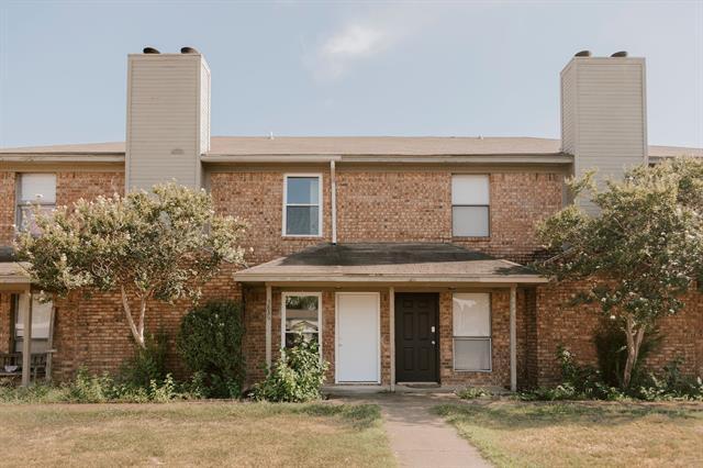 5835 Shadydell Dr in Fort Worth, TX - Building Photo - Building Photo
