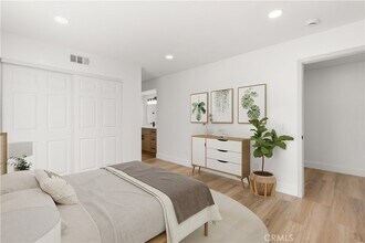 87 Tennessee St in Redlands, CA - Foto de edificio - Building Photo