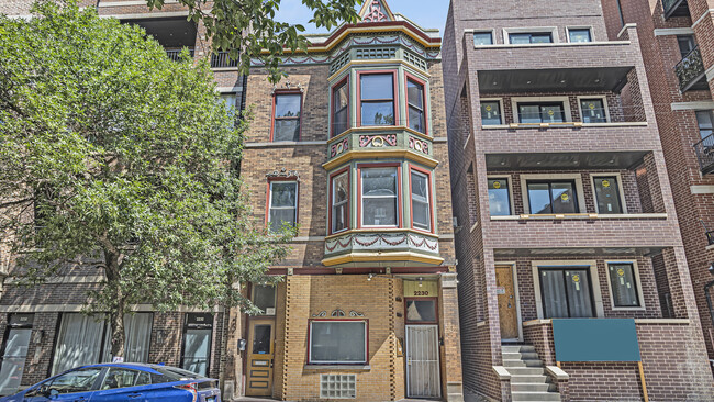 property at 2230 W Belmont Ave