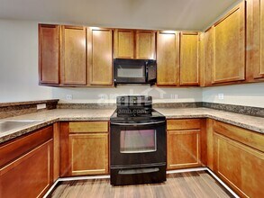 241 Meadow Wood Rd in Summerville, SC - Building Photo - Building Photo