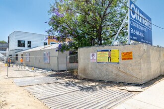 15526 Plummer St in North Hills, CA - Building Photo - Building Photo