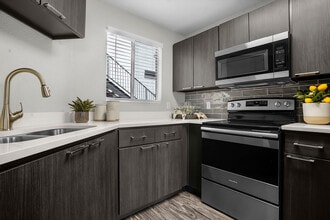 Broadstone Heights in Albuquerque, NM - Building Photo - Building Photo