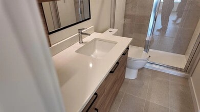 33920 Best Ave in Mission, BC - Building Photo - Building Photo