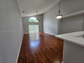 6568 Marissa Cir in Greenacres, FL - Building Photo - Building Photo