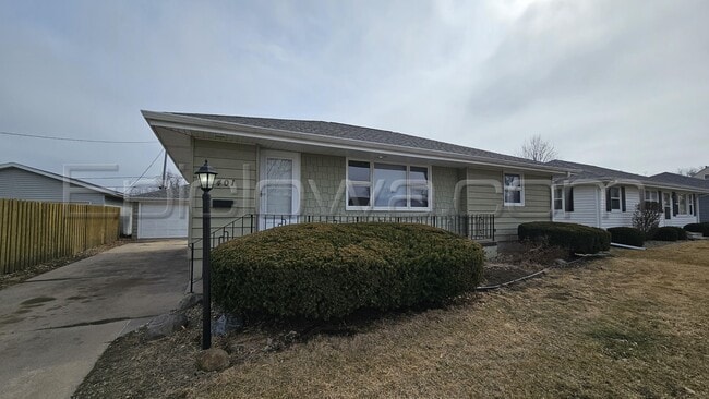 property at 401 31st St NW