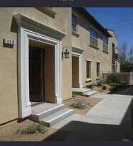 116 Paseo Bravo in Palm Desert, CA - Building Photo