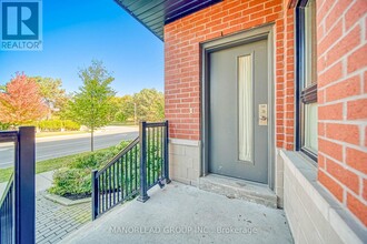 2100-2100 Bridletowne Cir in Toronto, ON - Building Photo - Building Photo