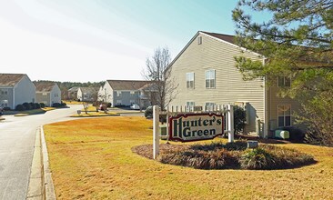 Hunter's Green in Columbia, SC - Foto de edificio - Building Photo