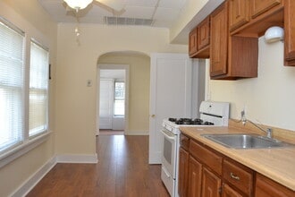 471 Sicomac Ave in Wyckoff, NJ - Building Photo - Building Photo