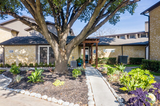 Appian Way in North Richland Hills, TX - Building Photo - Building Photo