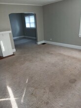 4104 N Lockwood Ave in Toledo, OH - Building Photo - Building Photo
