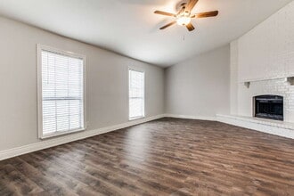 2114 Pennington Dr in Arlington, TX - Building Photo - Building Photo