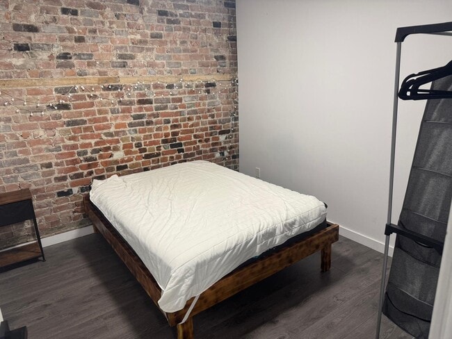 4829 Saint-Urbain Rue in Montréal, QC - Building Photo - Building Photo