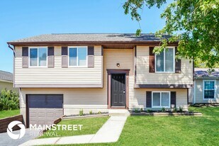 3137 Dewbourne Dr in Reynoldsburg, OH - Building Photo