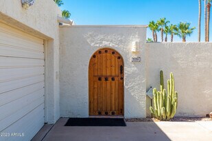 7270 E Loma Ln in Scottsdale, AZ - Building Photo