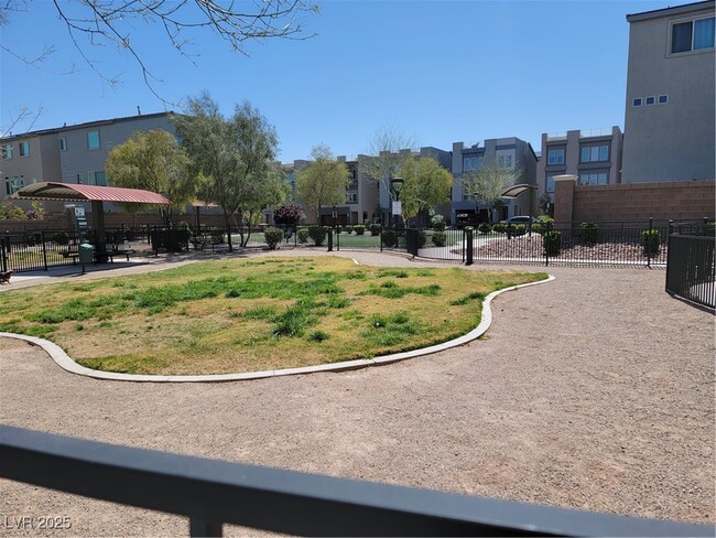 8037 Misty Canyon Ave