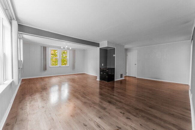 3635 N Oconto Ave in Chicago, IL - Building Photo - Building Photo