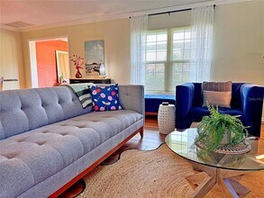 4884 Marsh Field Rd in Sarasota, FL - Building Photo - Building Photo