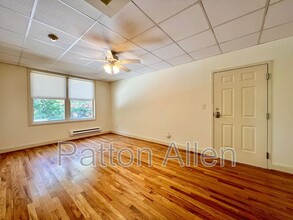 43 Ravenscroft Dr in Asheville, NC - Building Photo - Building Photo