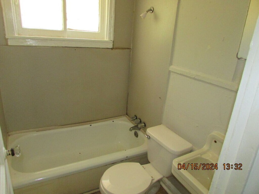 221 Highland Ave Rentals in Sumter, SC