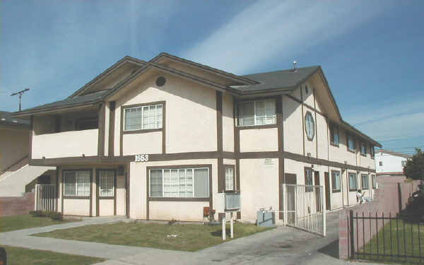 1653 W 209th St in Torrance, CA - Building Photo