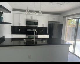 3714 37th Way in West Palm Beach, FL - Building Photo - Building Photo
