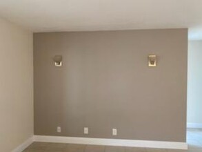 4850 Sable Pine Cir in West Palm Beach, FL - Building Photo - Building Photo