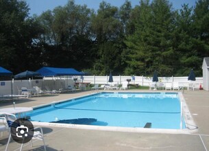 226 Robertson Way in Lincoln Park, NJ - Foto de edificio - Building Photo