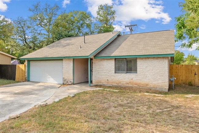 1402 Oakmeadows Cove in Round Rock, TX - Building Photo - Building Photo