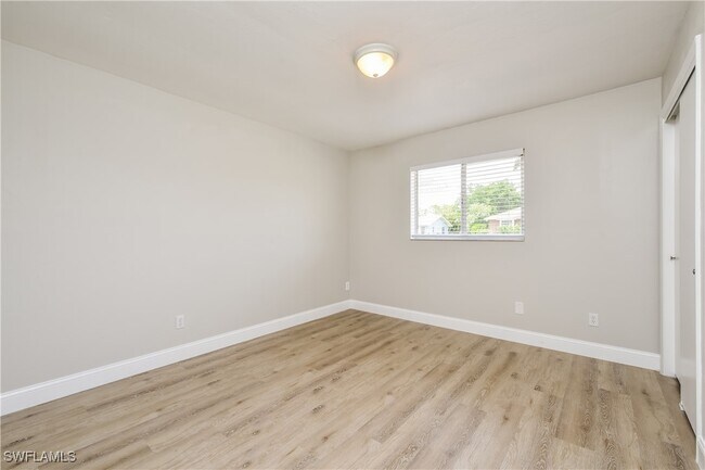 property at 9196 Hamlin Rd E