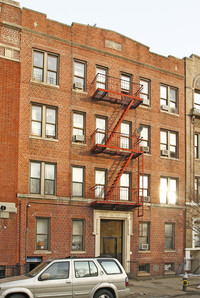 2111 Foster Ave in Brooklyn, NY - Foto de edificio - Building Photo