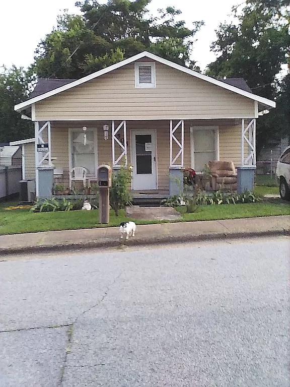 property at 505 21st St