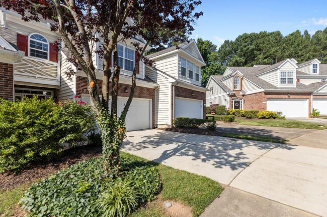 749 Swan Neck Ln in Raleigh, NC - Building Photo - Building Photo