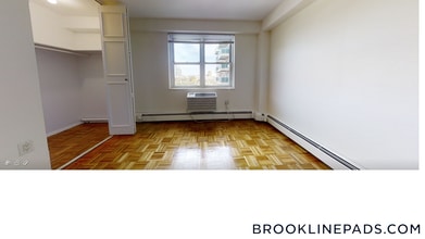185 Freeman St in Brookline, MA - Building Photo - Building Photo