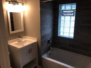 2155-2157 Wascana Ave in Lakewood, OH - Building Photo - Building Photo