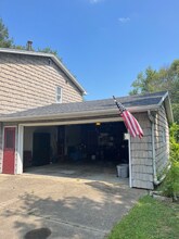 8 Stapf St in Silver Creek, NY - Building Photo - Building Photo