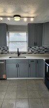 5507 Riddle Rd in Holiday, FL - Building Photo - Building Photo